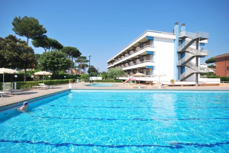 Hotel River Palace Terracina Exteriör bild